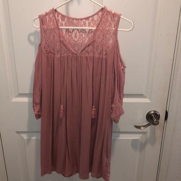 HEARTLOOM NWOT dusty rose cold shoulder dress - Picture 1 of 5
